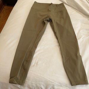 Lululemon Wunder Under Luxtreme Tights 25 in